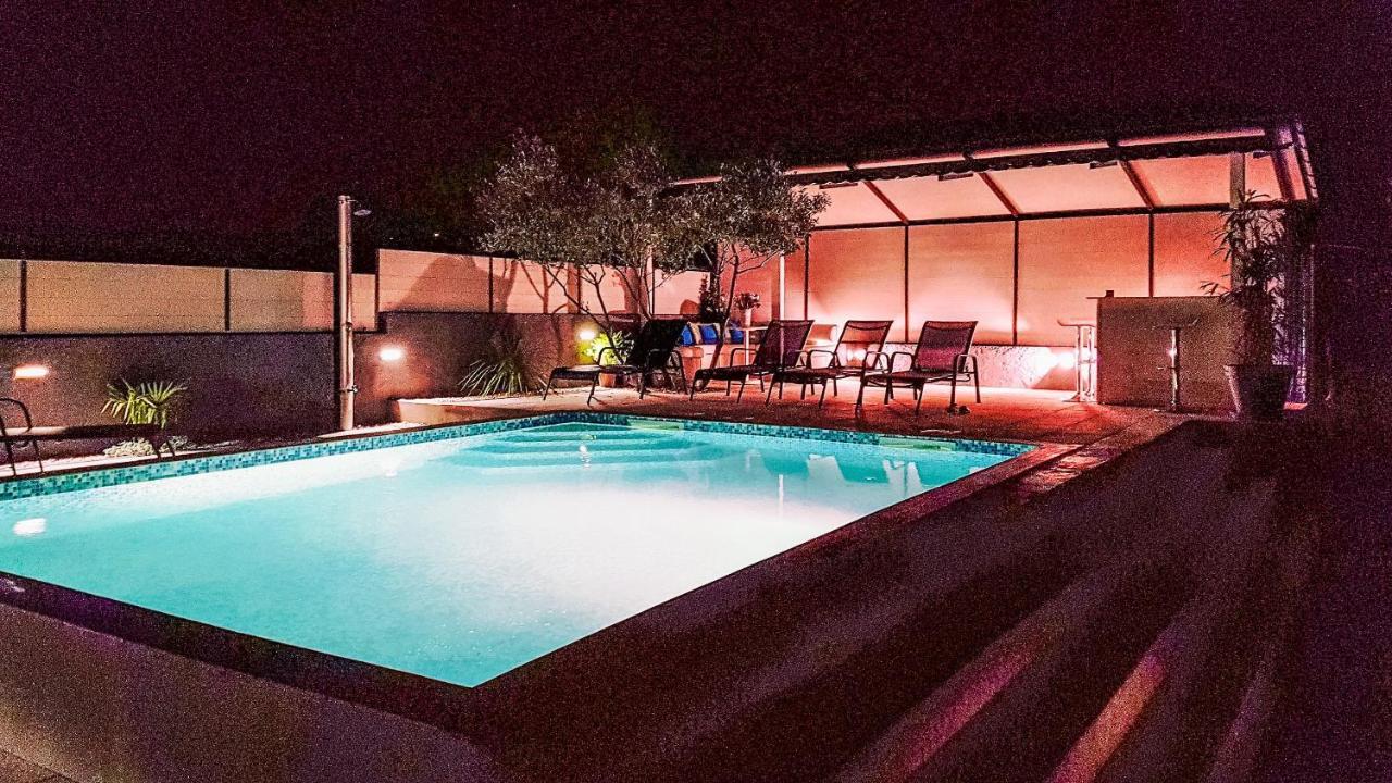 Katina Apartment With Private Pool Zadar Exterior photo