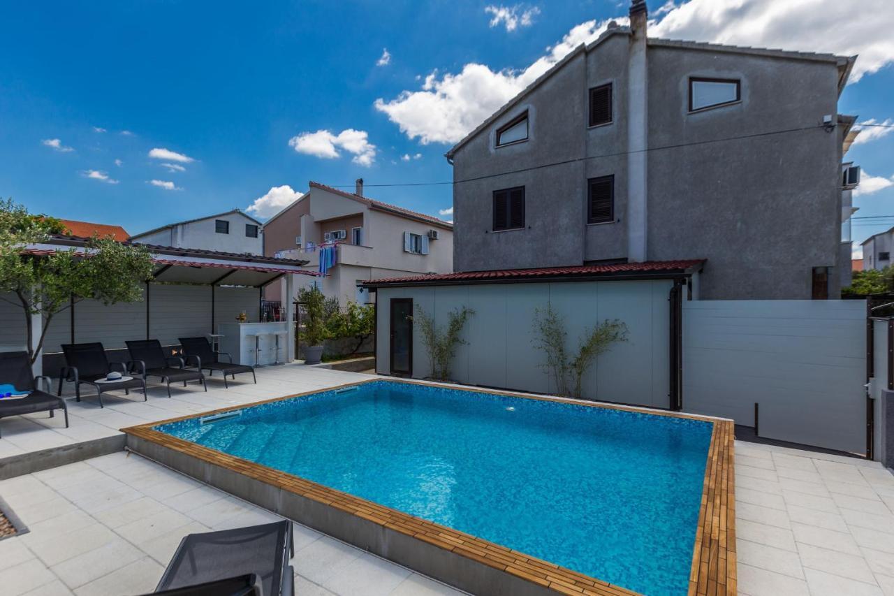 Katina Apartment With Private Pool Zadar Exterior photo