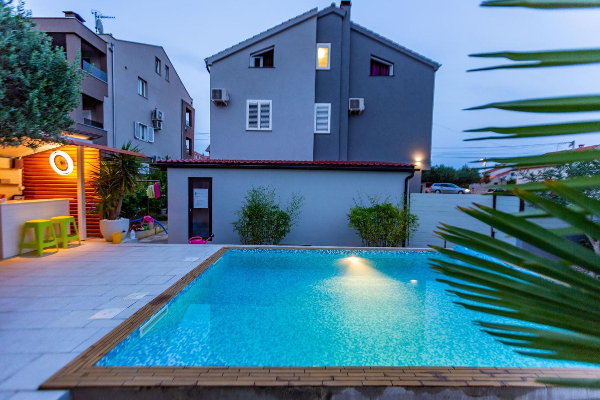 Katina Apartment With Private Pool Zadar Exterior photo